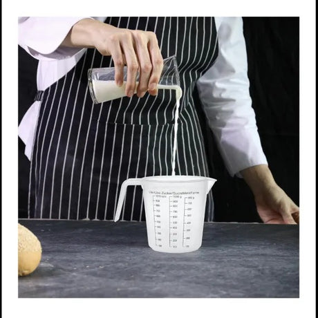 Cana gradata, Plastic