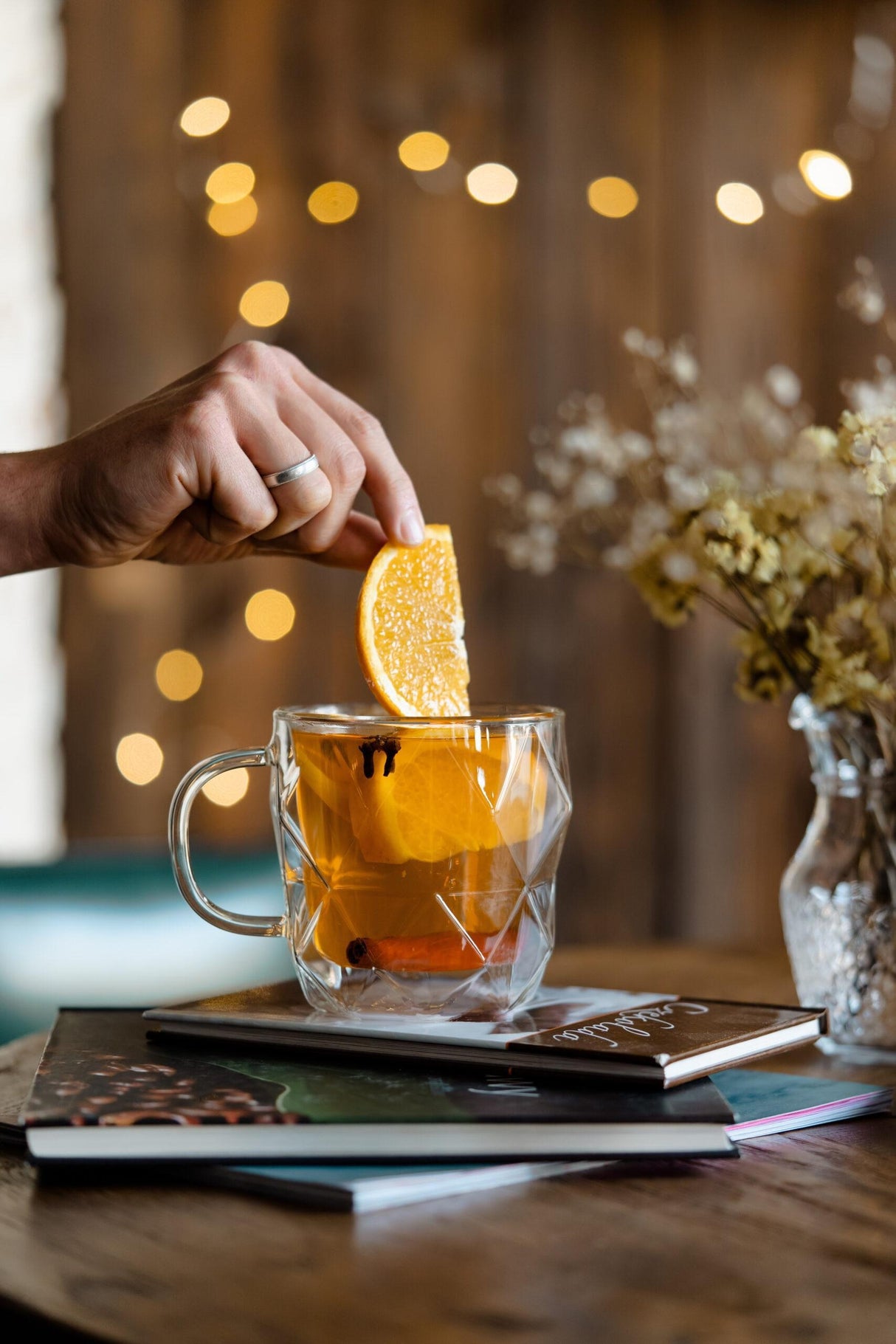 Set de 2 Cani Sticla, Pereti Dubli Termorezistente,model Hexagonal, 330 ml