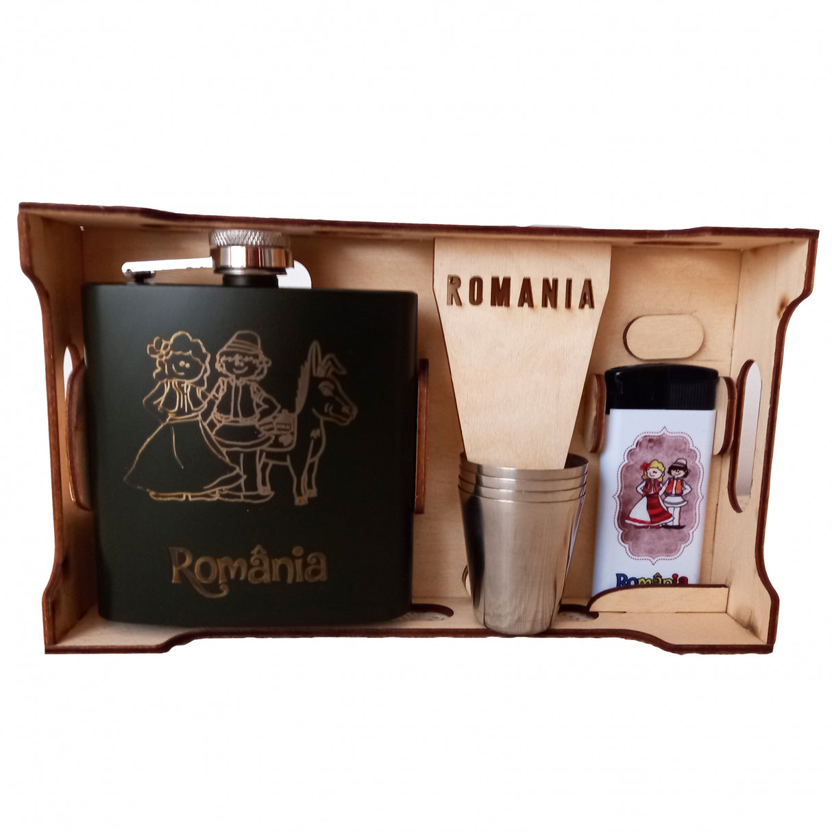 Set cadou - Plosca cu 4 pahare si bricheta, Romania