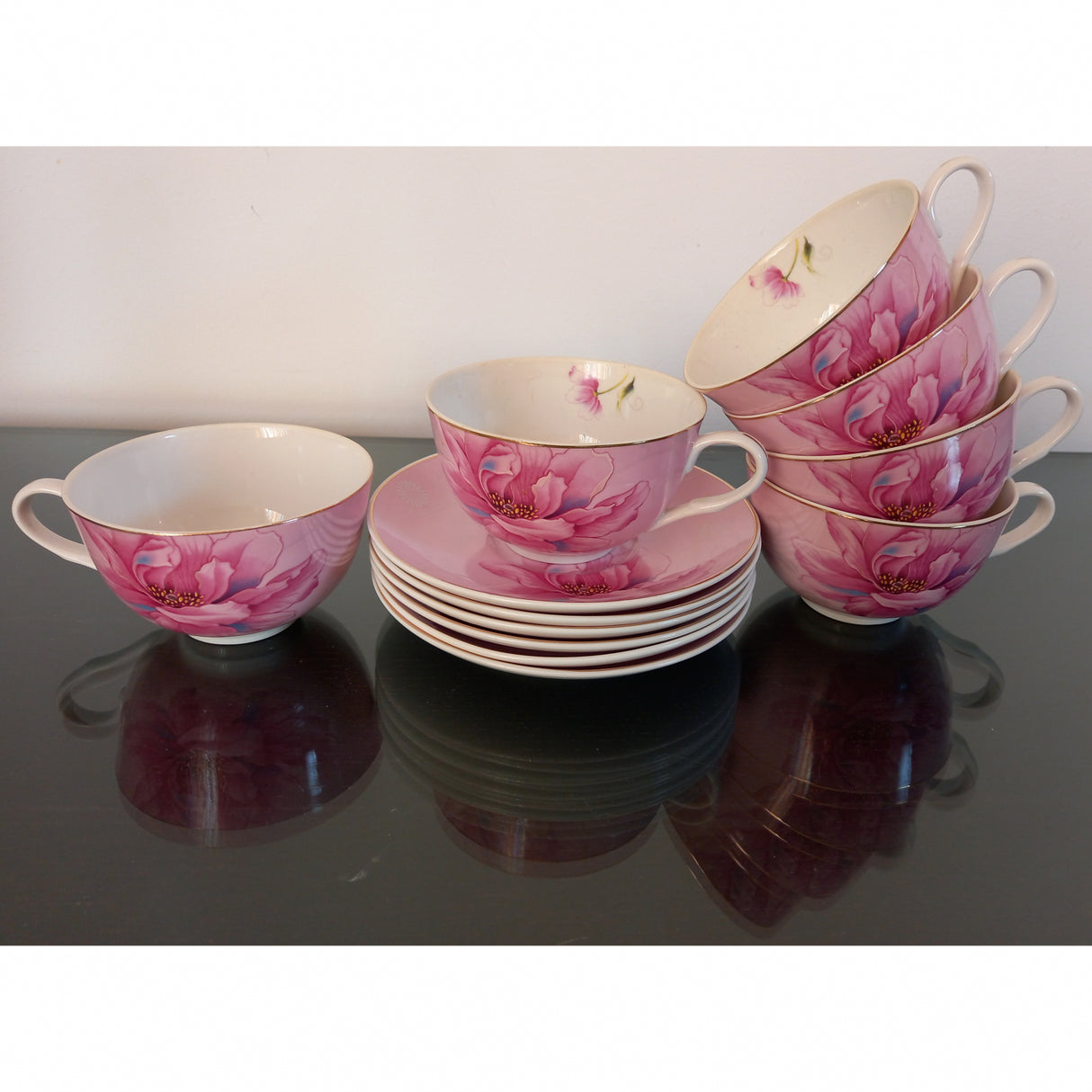 Set 6 cesti Cafea sau Ceai cu farfurioare incluse, Ceramica fina, Model Floare Roz