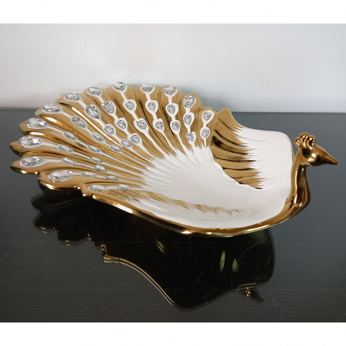 Platou aperitiv, Ceramica, Model Paun, Alb-Auriu, 32x42 cm