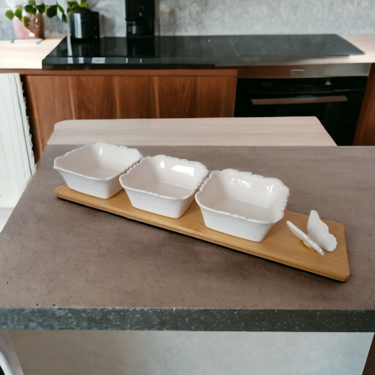 Set 3 sosiere 10x10x4 cm Ceramica pe suport 38x9 cm Bambus, Albe