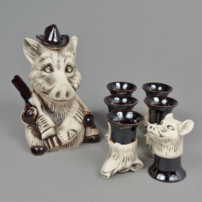 Set Ceramica pentru servirea bauturilor, Model Mistret, Sticla 1 l cu 4 Pahare 50 ml