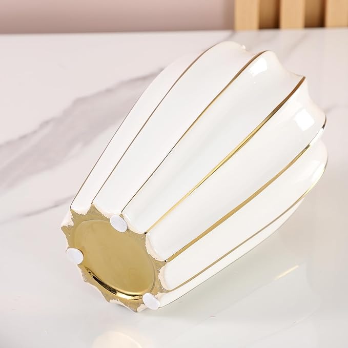 Vaza ceramica , Alb-auriu