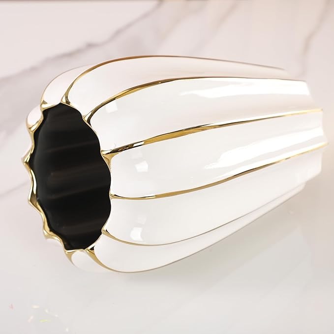 Vaza ceramica , Alb-auriu