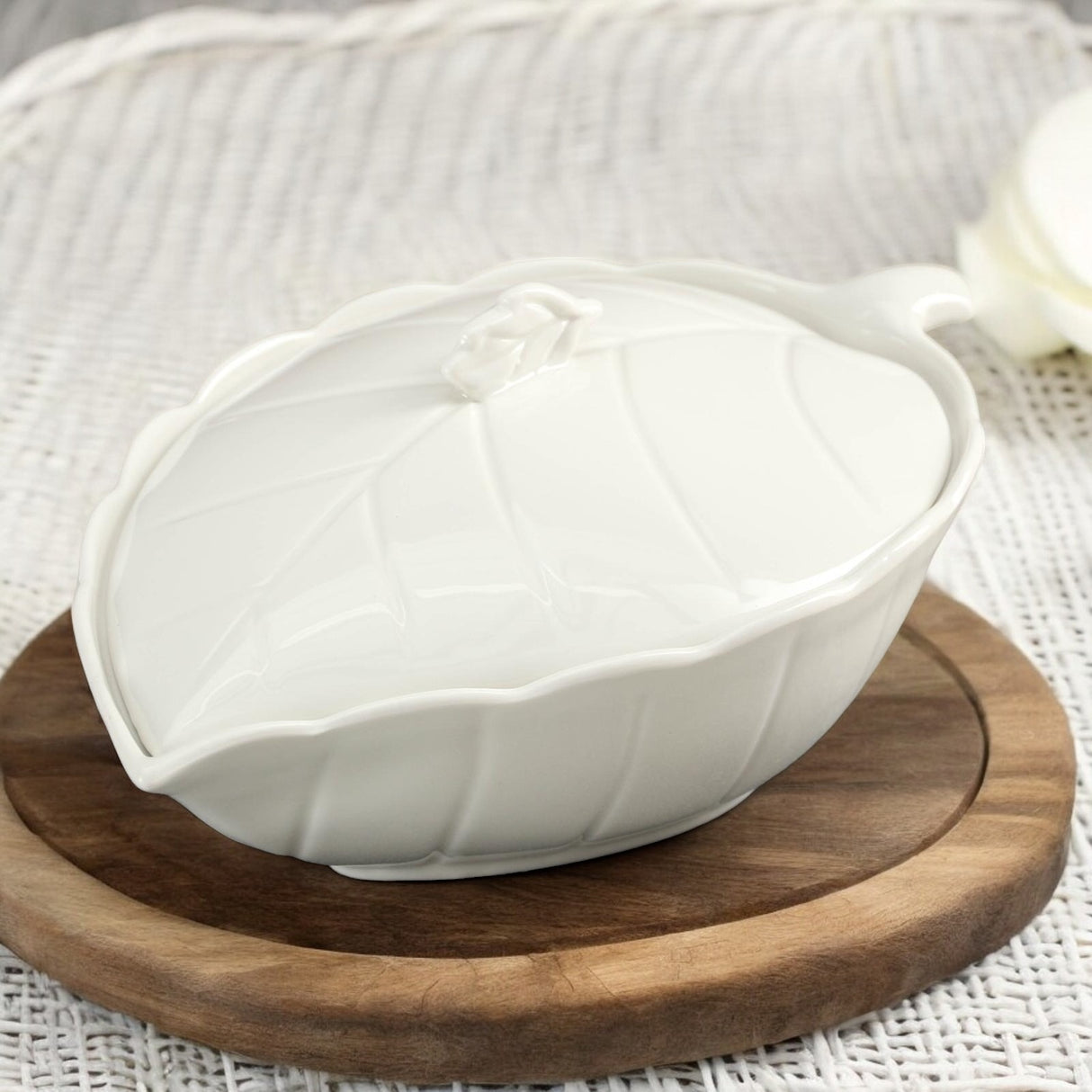 Bol Servire cu Capac Ceramic,Frunza, 35x23cm