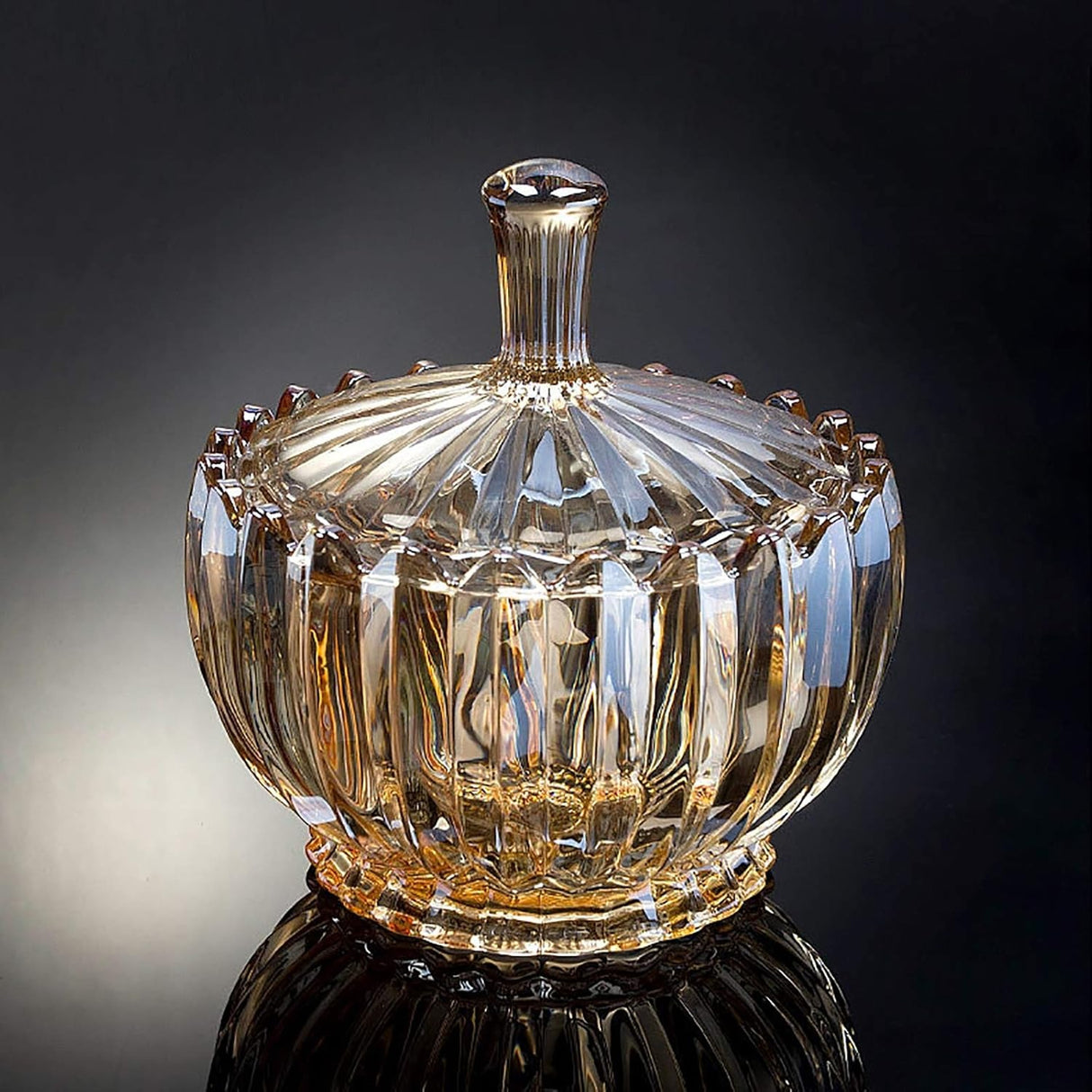 Bomboniera din sticla Amber cu capac,15 x 15 cm