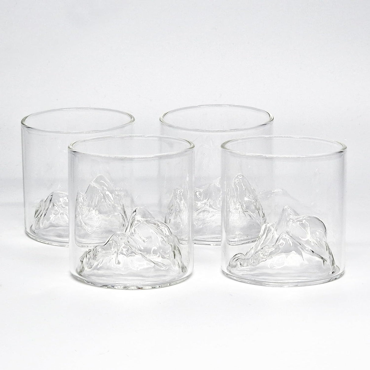 Set 4 Pahare din Sticla Borosilicata pentru Whisky 3D, Mountain, 300 ml