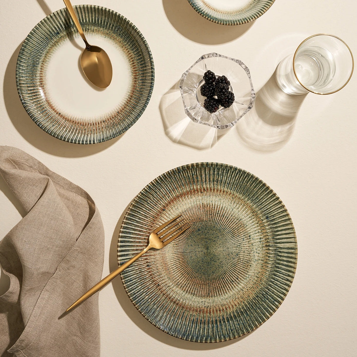 Set Complet Serviciu De Masa din Portelan, 24 de Piese, pentru 6 Persoane