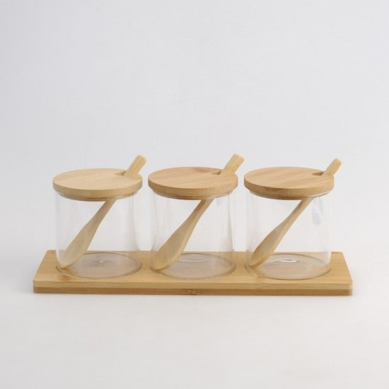 Set 3 recipiente pentru Condimente din Sticla cu suport de Bambus, cu Lingurite
