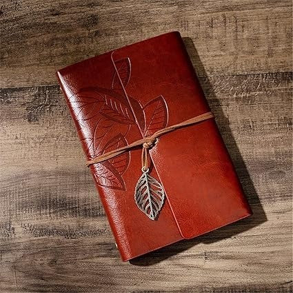 Set Stilou Caligrafie cu Pana si Ornamente Metalice, Agenda, Calimara si Suport de Birou