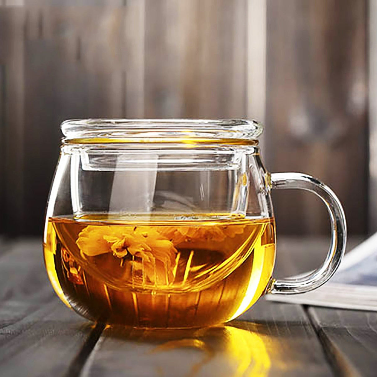Set 6 Cani cu Infuzor pentru Ceai, Sticla Termorezistenta, 300 ml+ 6 lingurite Aurii 13 cm