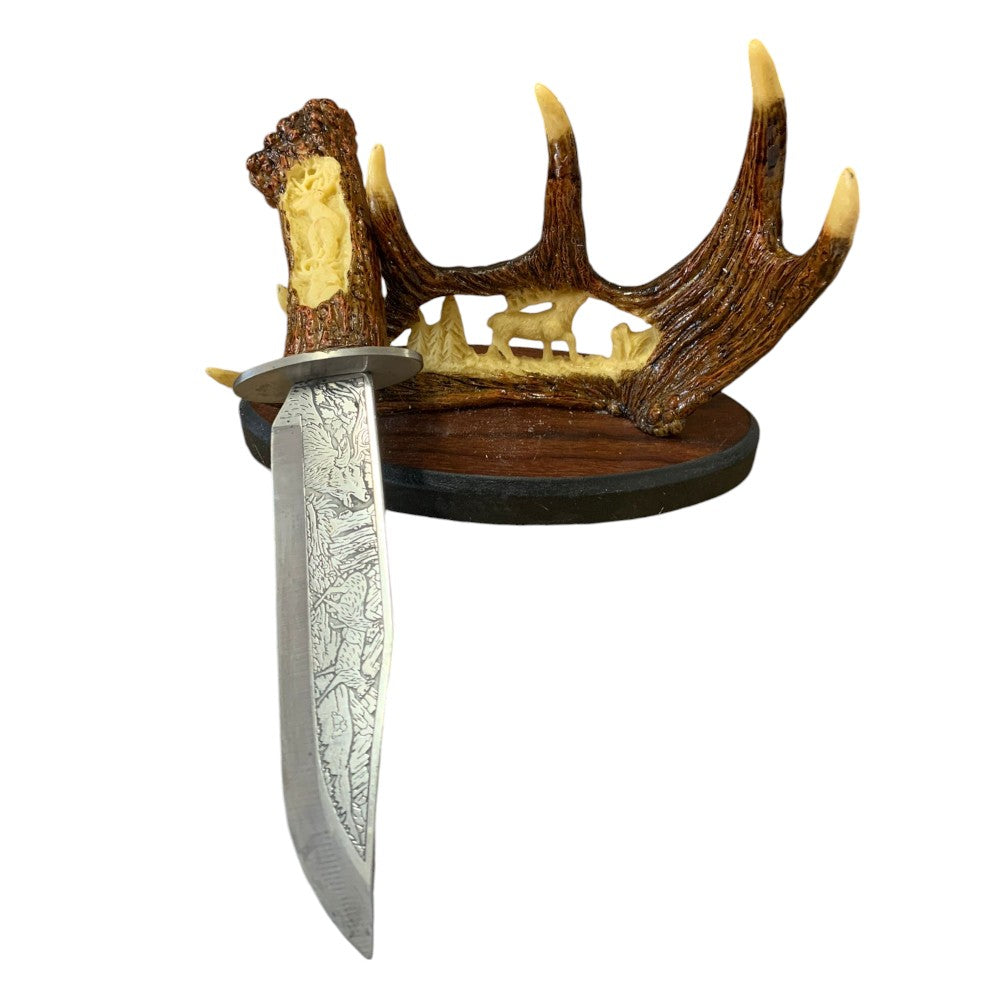 Cutit Vanatoare 22 cm cu suport sculptat 3D, Lama Gravata