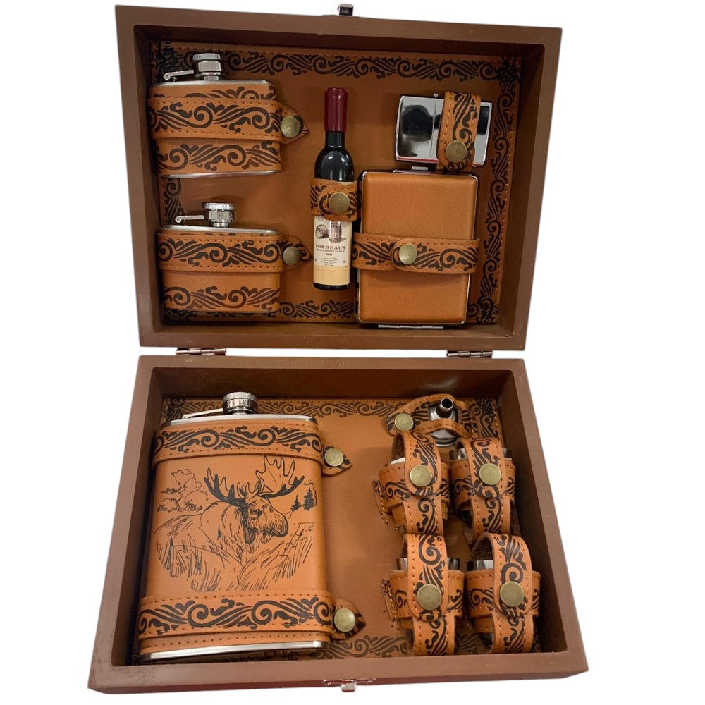 Set cadou Plosca ,doua sticle si Accesorii in cutie Elaganta de lemn