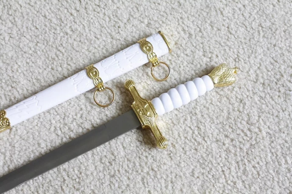 Pumnal Metalic Gravat cu Teaca si Cutie