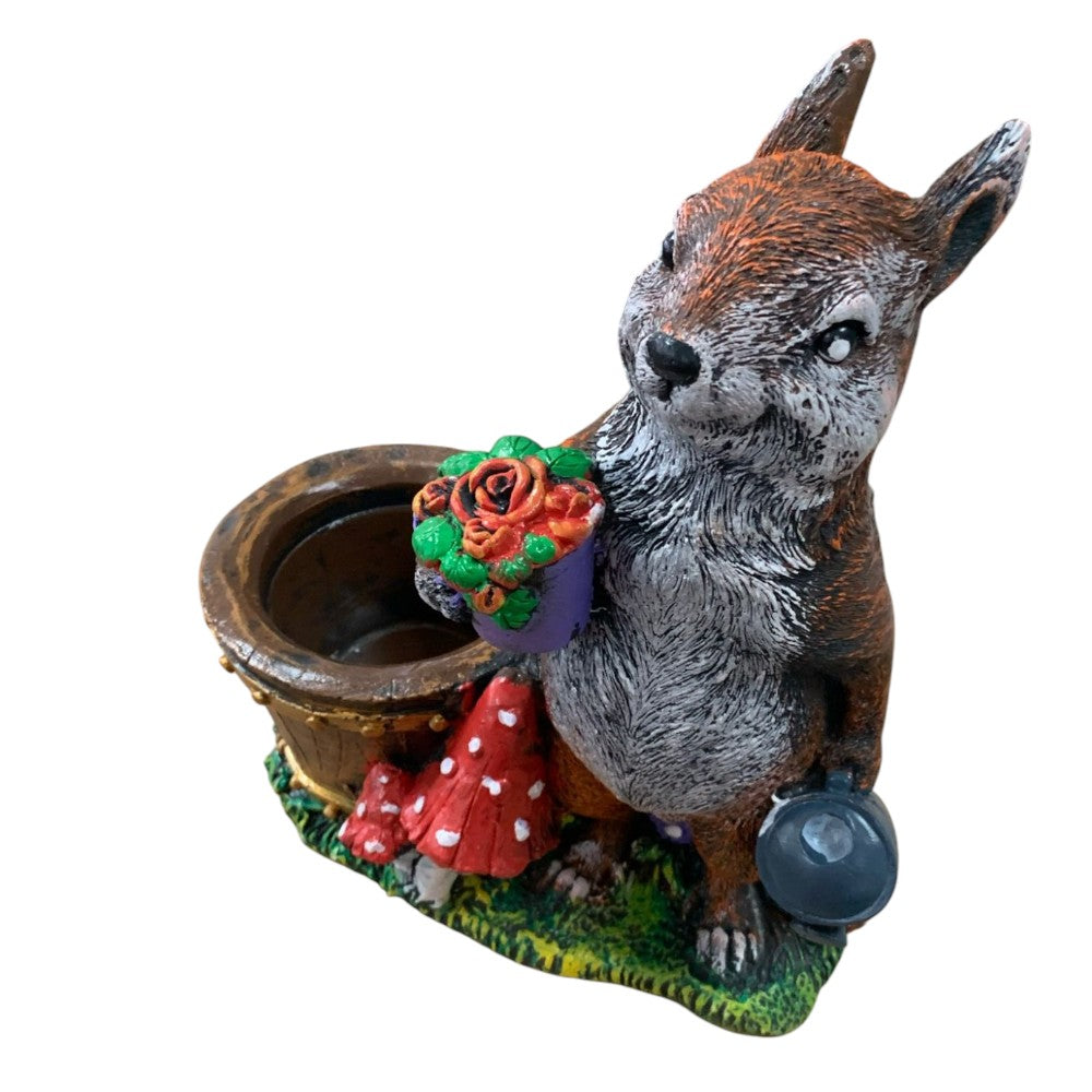 Decoratiune/Figurina de gradina veverita cu ghiveci, Ceramica,Pictata , 32x26 cm