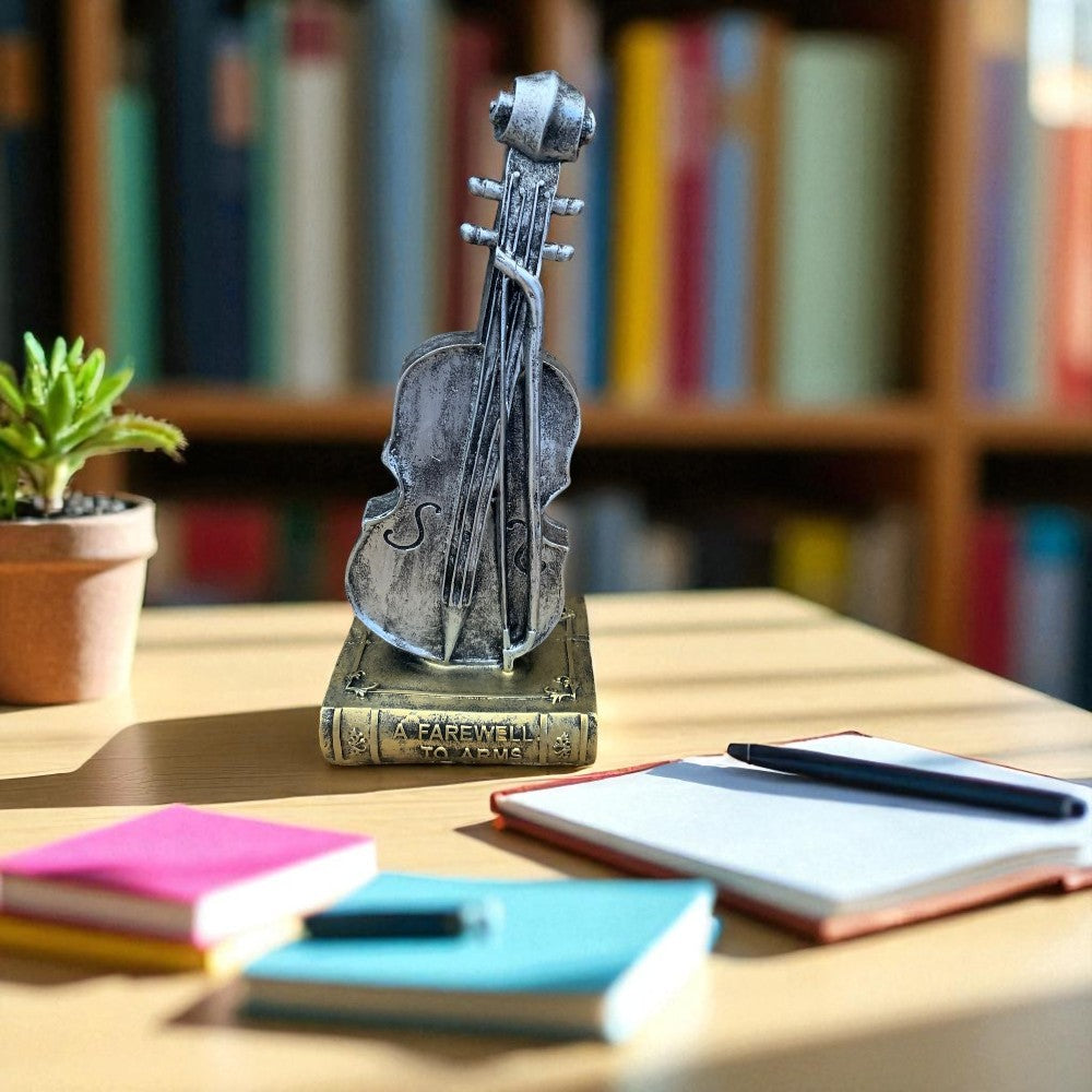 Vioara retro pe suport , rasina , 27*12*10 cm