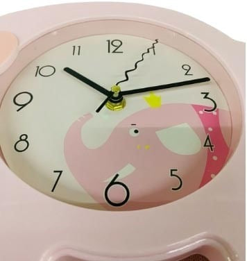 Ceas de perete copii ,model Elefant cu Pendul, plastic , 34x30x5 cm