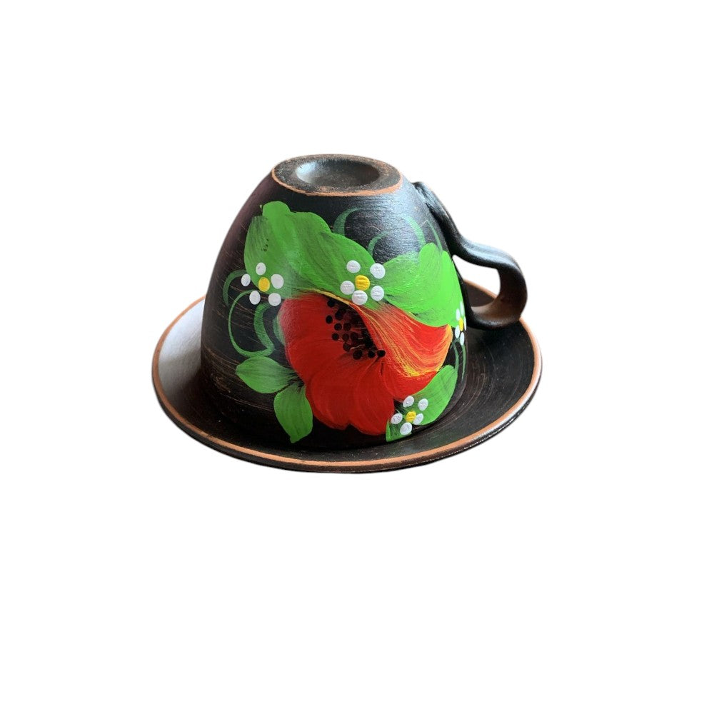 Set Ceasca lut rosu pictata, model floral , 200 ml cu farfurioara