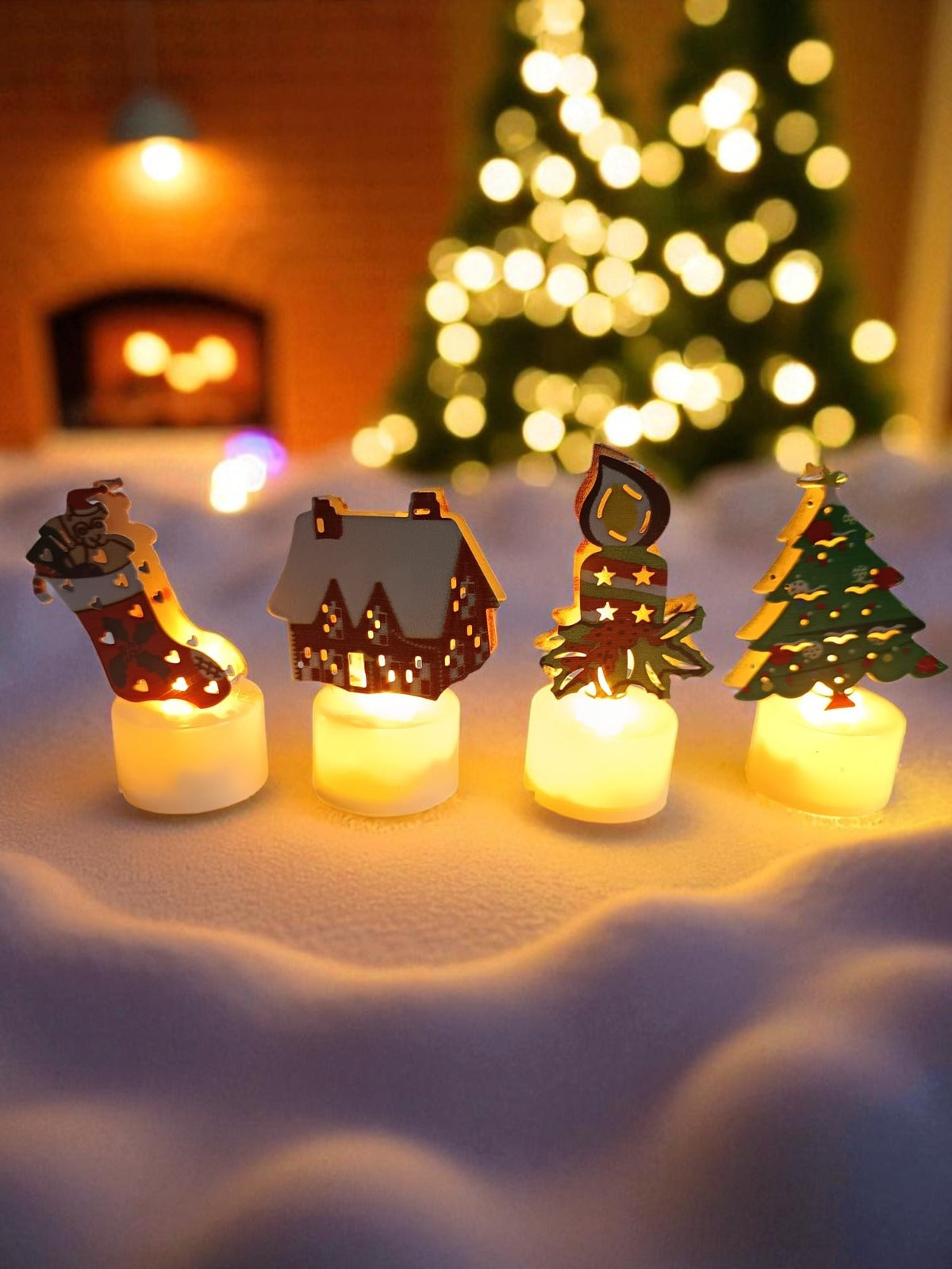 Set 4 Decoratiuni luminoase de Craciun, 8 cm,diverse modele