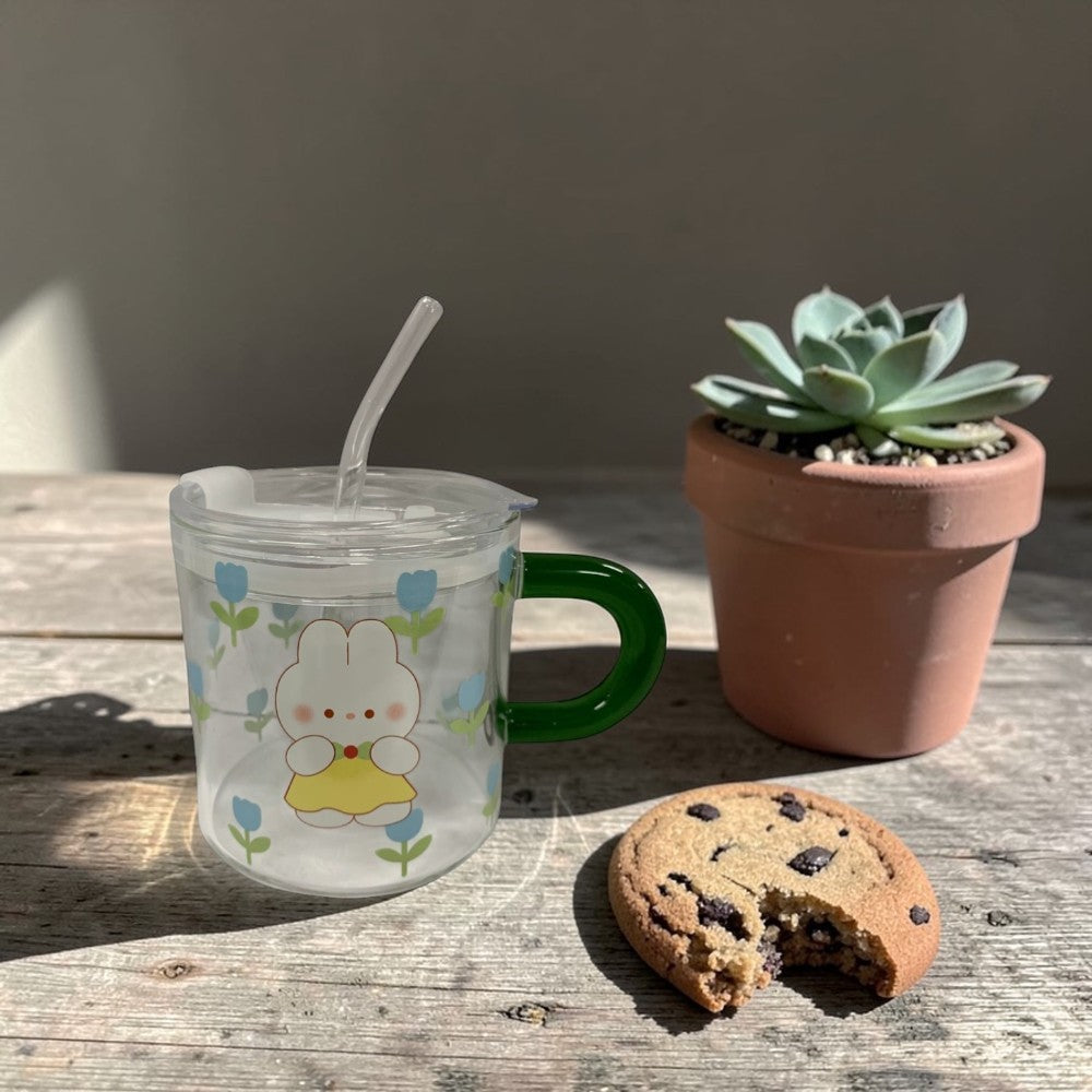 Cana cu maner si pai din sticla,Gradata , Inchidere Ermetica , 600 ml