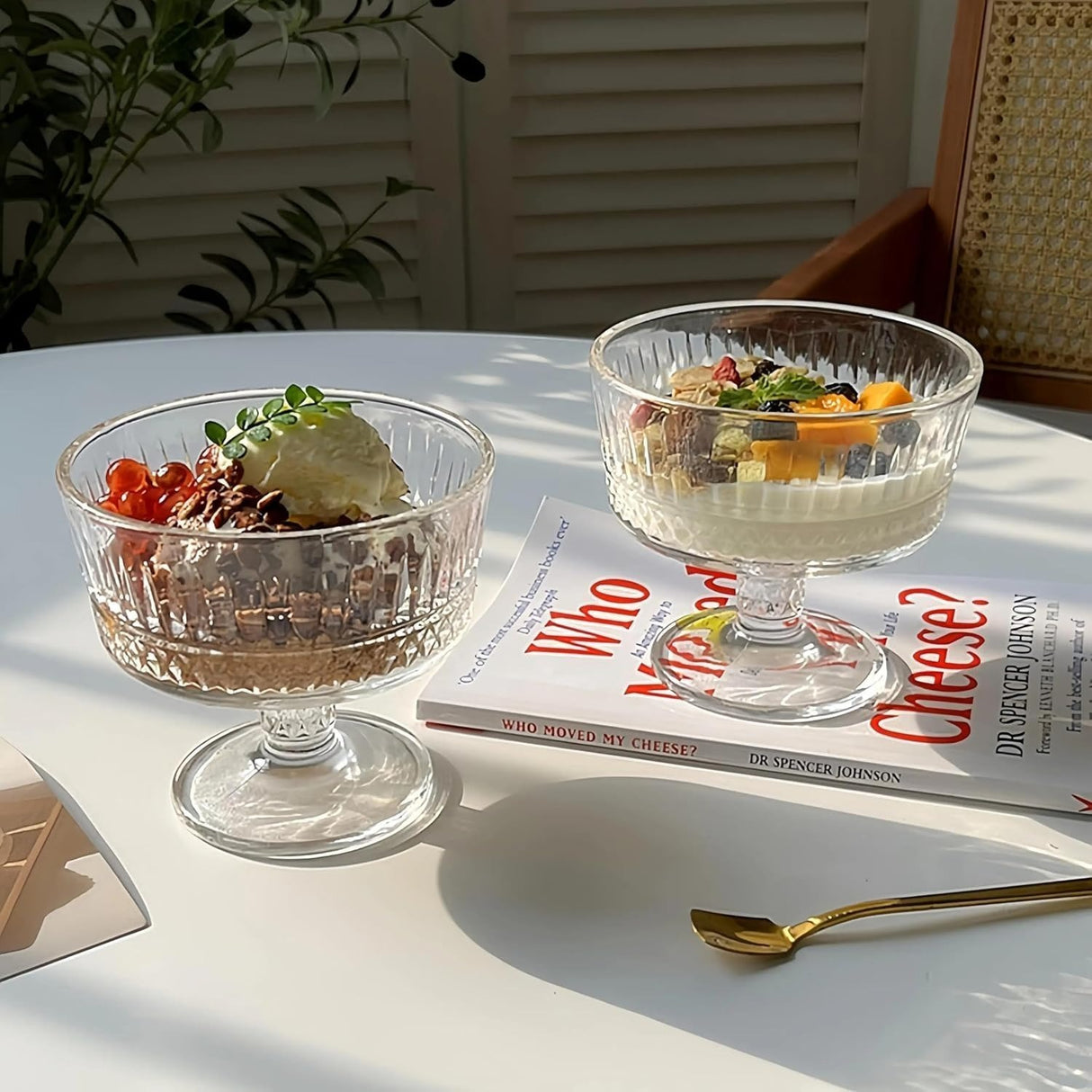 Set de 2 Cupe Inghetata cu picior, 250 ml