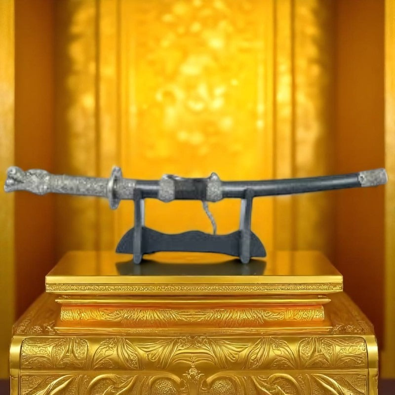 Sabie Scurta de Samurai Japoneza, cu Ornament de Dragon, cu Suport de lemn, metal,47x32 cm,