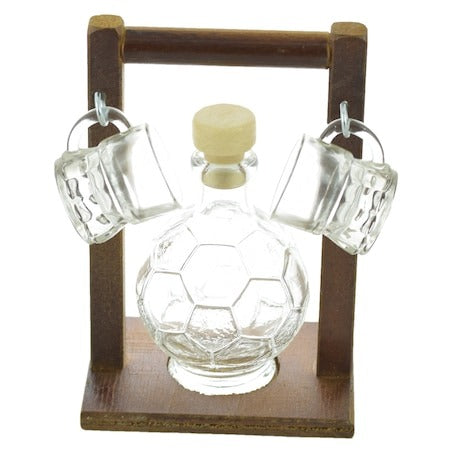 Suport lemn cu sticla 200 ml in forma de Minge si 2 pahare 50 ml de tuica