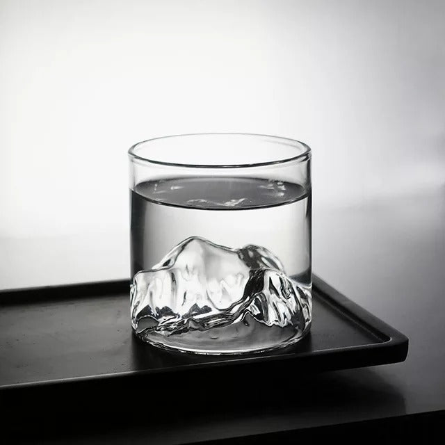 Pahar din sticla Borosilicata pentru Whisky 3D, Mountain, 300 ml