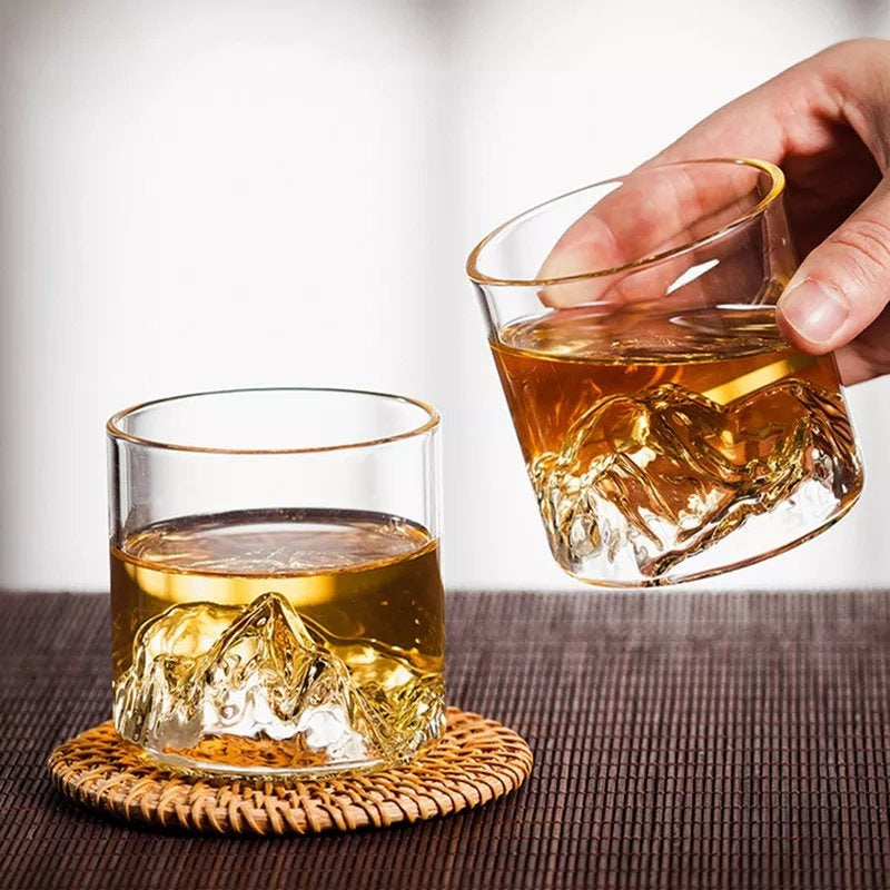 Pahar din sticla Borosilicata pentru Whisky 3D, Mountain, 300 ml