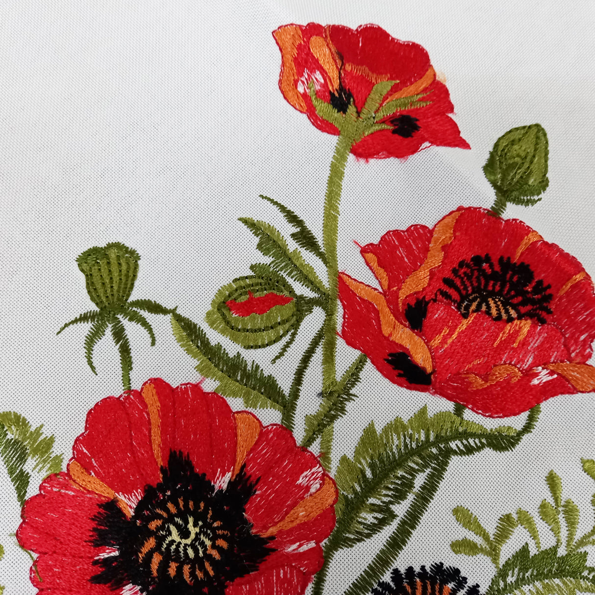 Fata de masa brodata, Model Maci, Bumbac, 84x84 cm