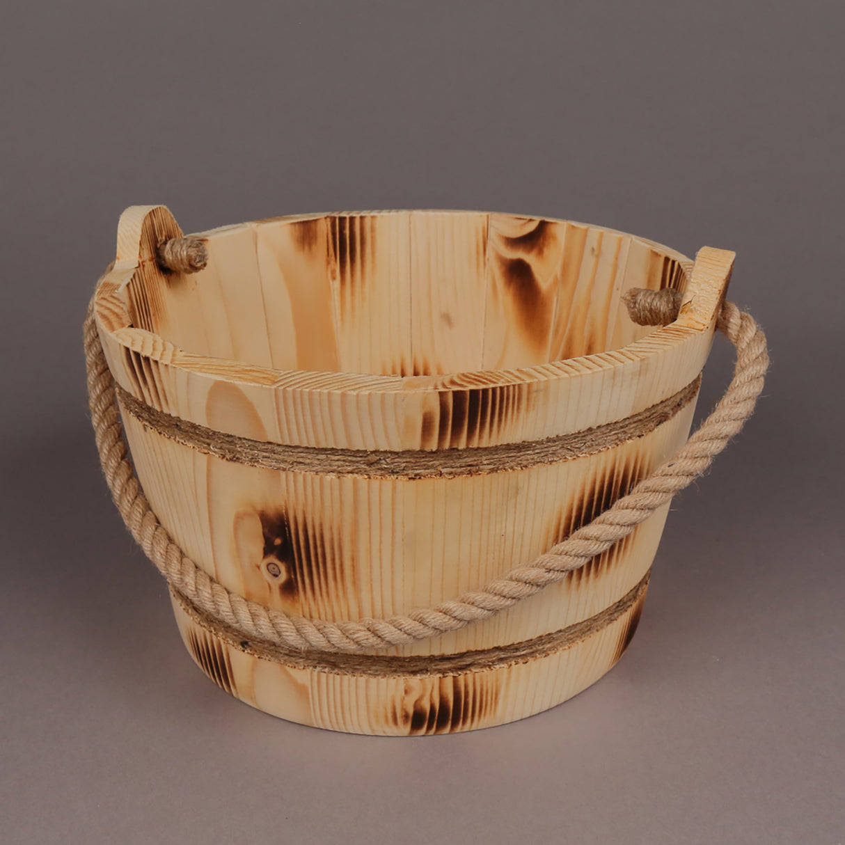 Galeata din Lemn pentru Sauna, cu maner din Sfoara/ Toarta, 24x15 cm, 5l