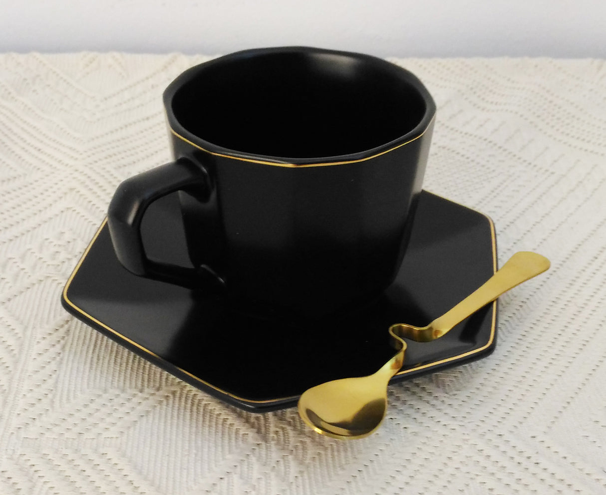 Set ceasca de cafea cu lingurita si farfurie, ceramica, 180ml, 7x8x12 cm