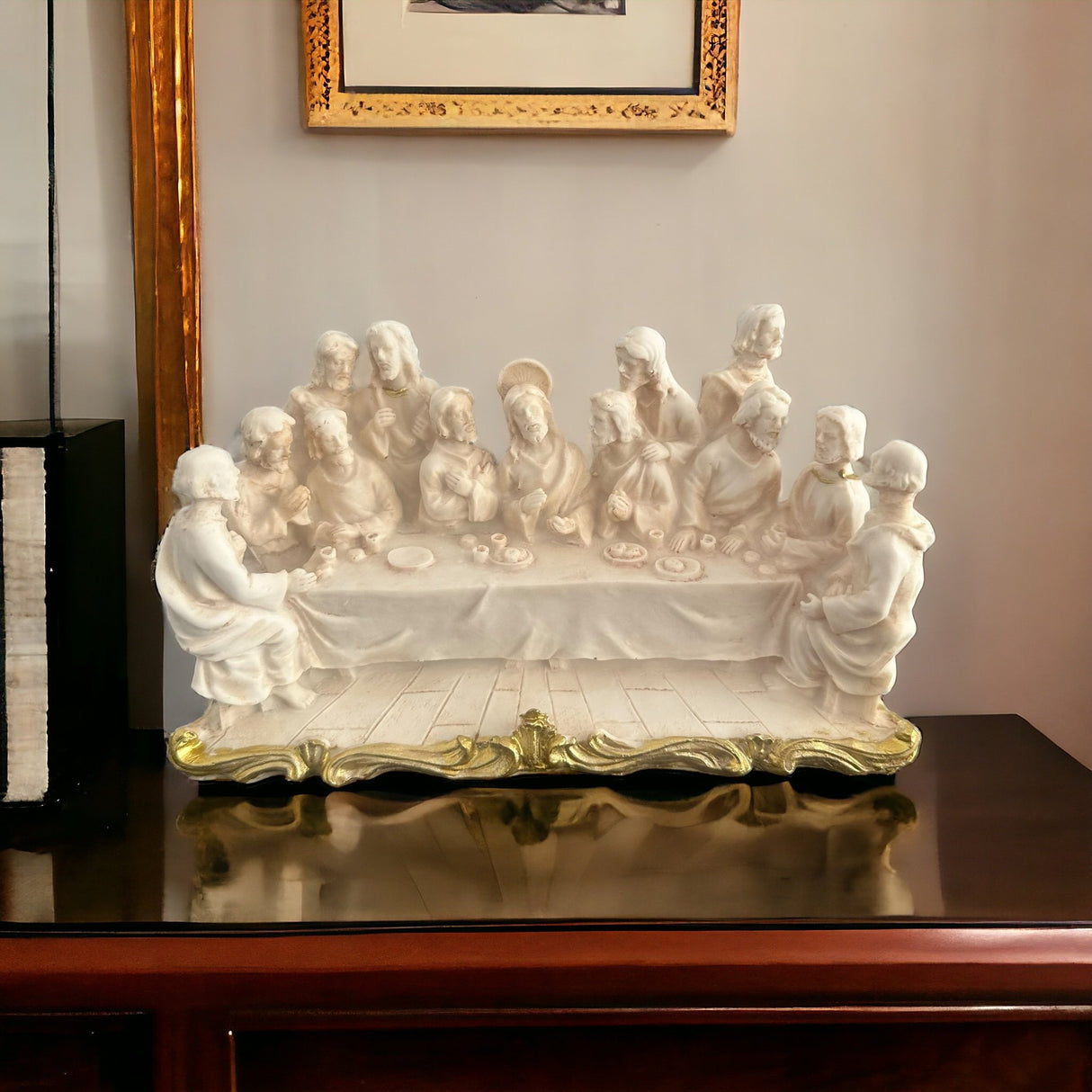 Statueta decorativa Cina cea de Taina 16 x 8 cm ,Polirasina