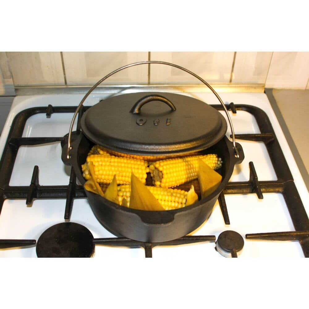 Tuci din Fonta Pura cu Capac, 3.5 Litri, 4.5 Kg, Diametru 25 cm, Culoare Neagra