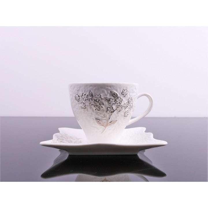 Set 6 cesti de 160 ml cu 6 farfurioare,Portelan, design in relief