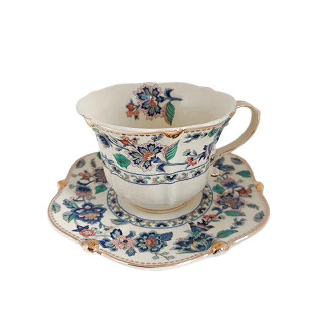 Set Cadou 2 Cesti cu Farfurii elegante, Cutie Cadou, Vintage