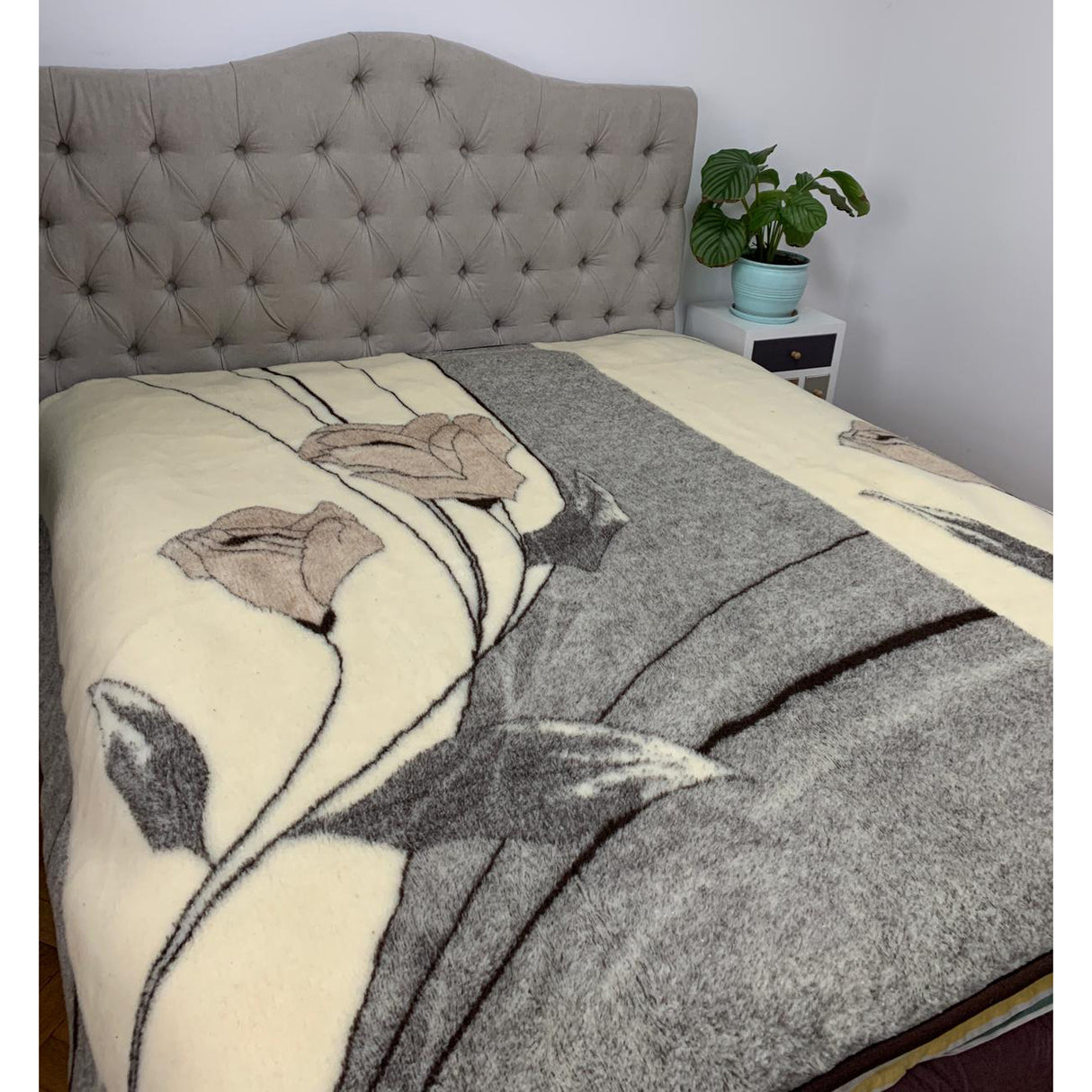 Patura din Lana cu model Floral, 220x200 cm