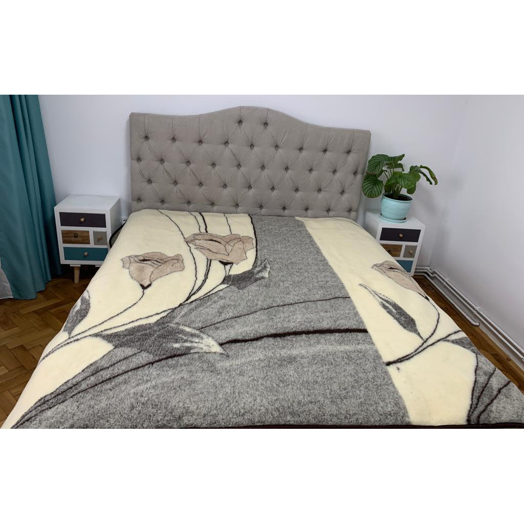 Patura din Lana cu model Floral, 220x200 cm