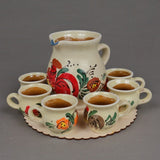 Set Ulcior cu 6 cescute 50 ml, lut pictate, pe platou lemn