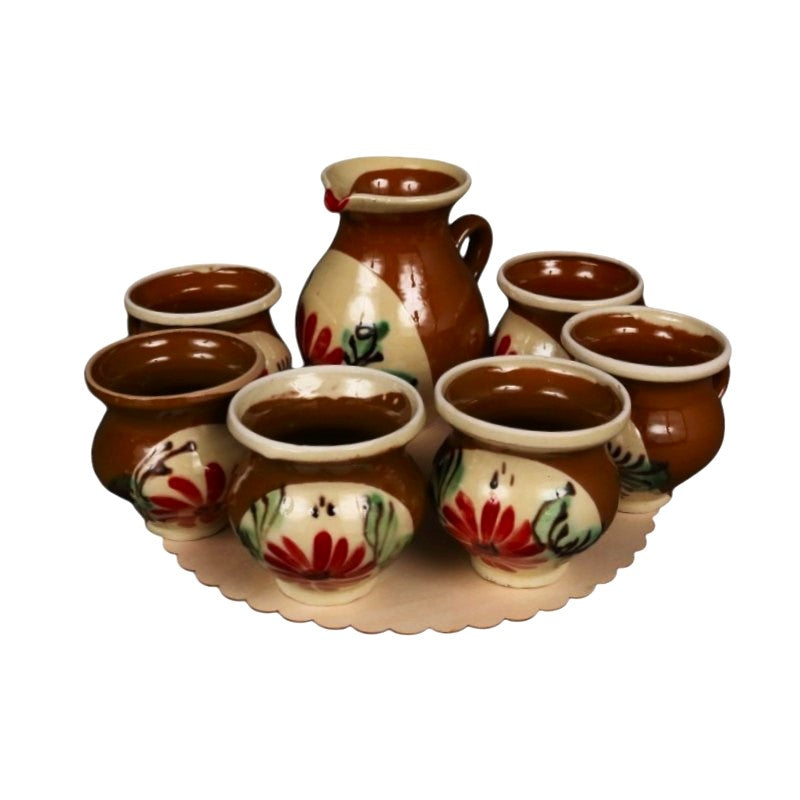 Set Ulcior cu 6 cescute 50 ml, lut pictate, pe platou lemn