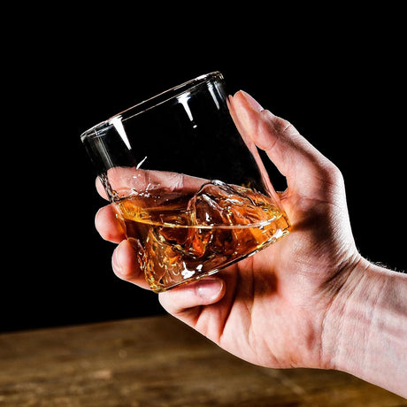 Set 4 Pahare din Sticla Borosilicata pentru Whisky 3D, Mountain, 300 ml