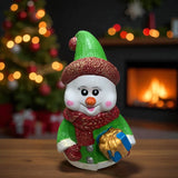 Figurina/Decoratiune Om de Zapada cu cadou, pictata manual, rasina, 28 cm