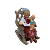 Statueta Bunica cu Nepot / Nepoata, ceramica, 14x11 cm