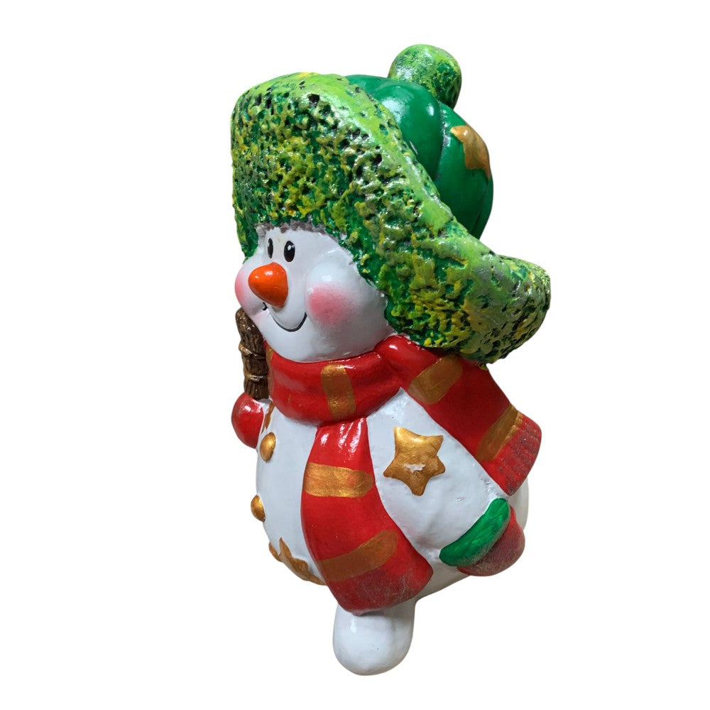 Figurina / Decoratiune Om de zapada,pictata manual,rasina,27 cm