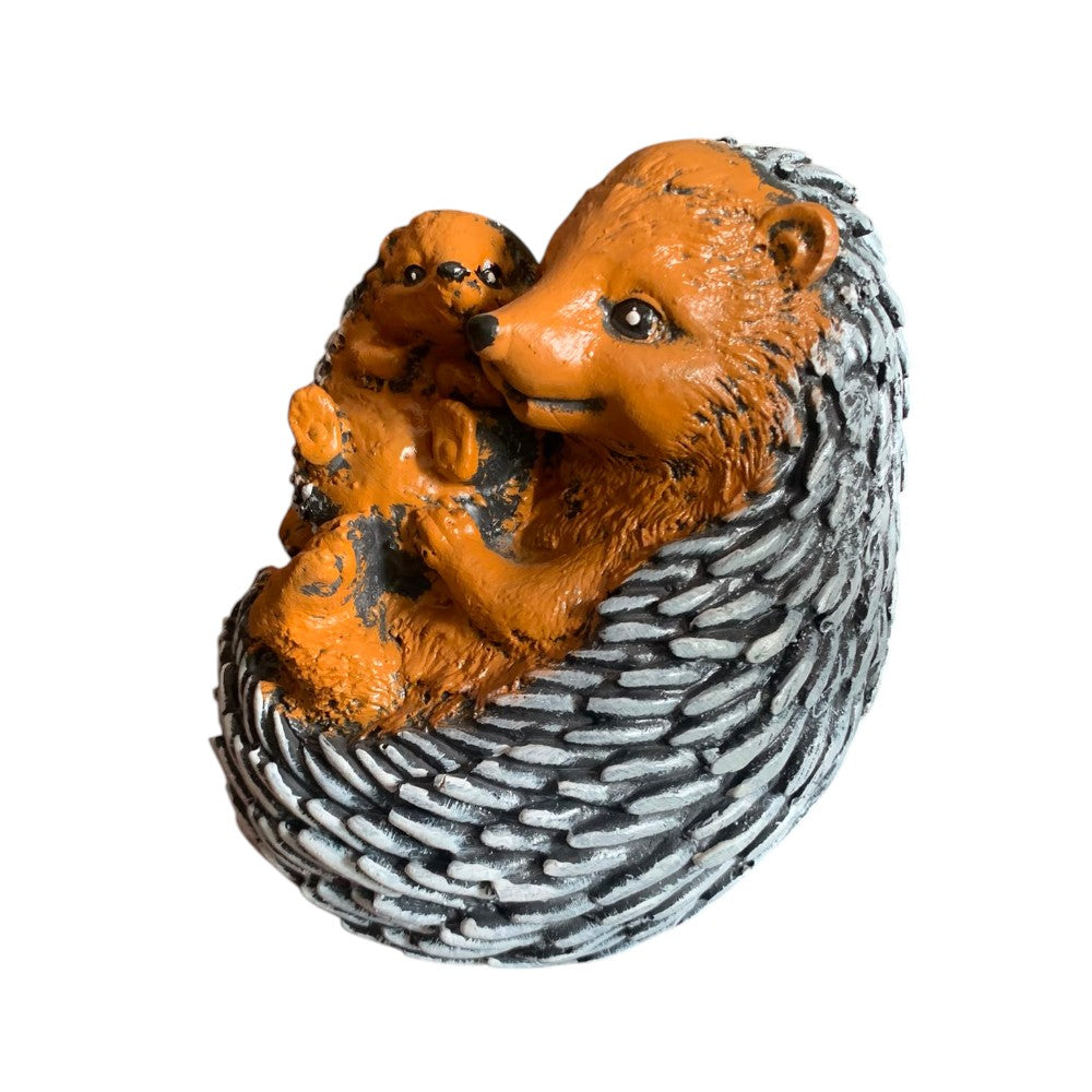 Decoratiune pentru Gradina, Familie de Arici, Polirasina, 26 / 17 cm
