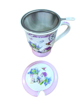 Cana din ceramica cu capac, lingurita si infuzor metalic , model Lavanda, 300 ml