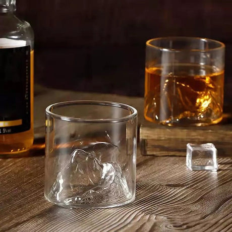 Pahar din sticla Borosilicata pentru Whisky 3D, Mountain, 300 ml