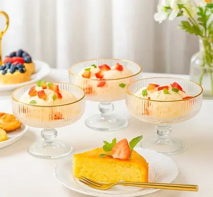 Set 6 Pahare/Cupe cu Picior Inghetata/Prosecco ,185ml,Transparente cu Margine Aurie
