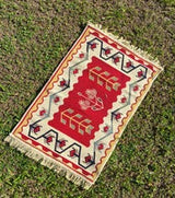 Covor floral, cu doua fete, dimensiunea 60x90cm , bumbac
